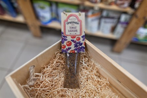 томат базилик